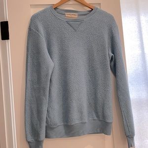 Pullover baby blue sweater